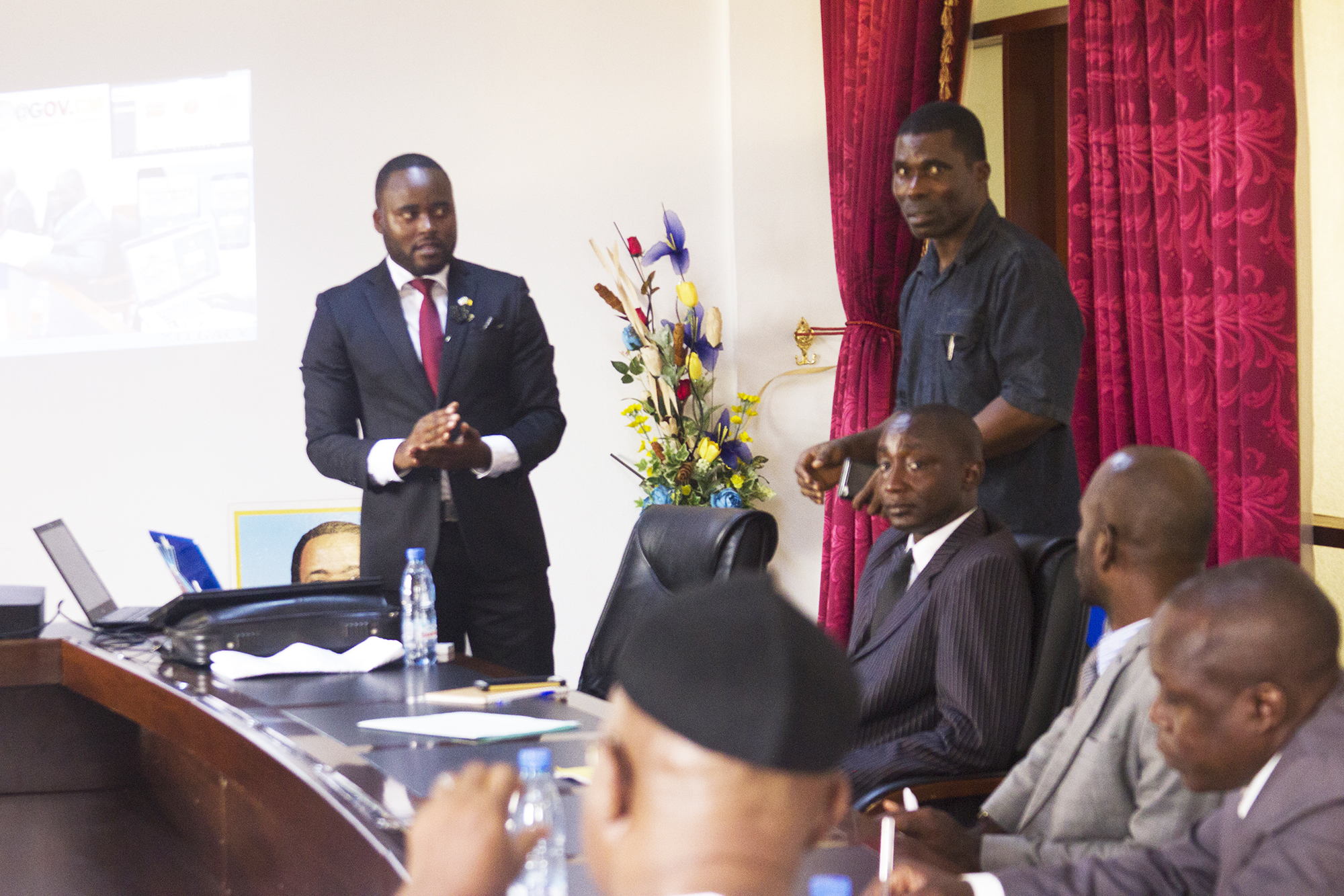 Presentation with the Director General of the BUNEC Yaounde